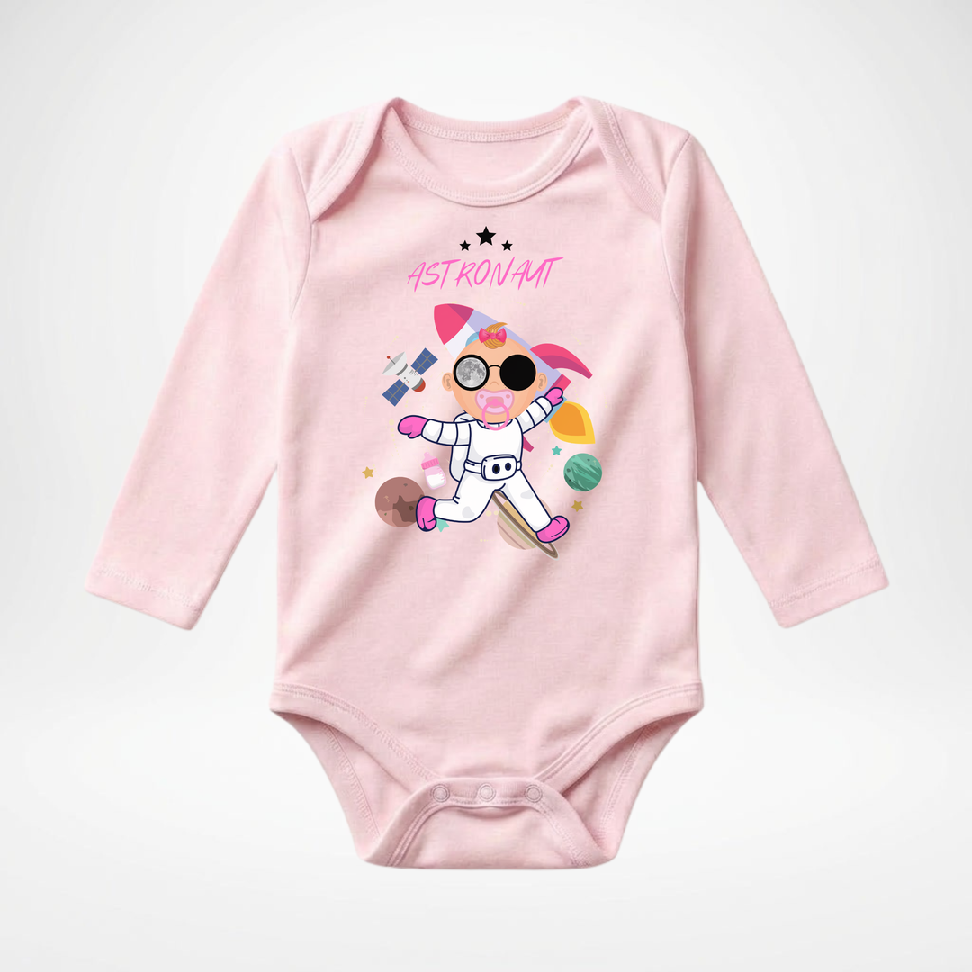 Rosa Baby Body langarm für kleine Mädchen mit Astronaut- Motiv, hochwertiger Babybody aus Baumwolle mit Weltraum und Raketen Design von TIMMY &amp; MIMMY