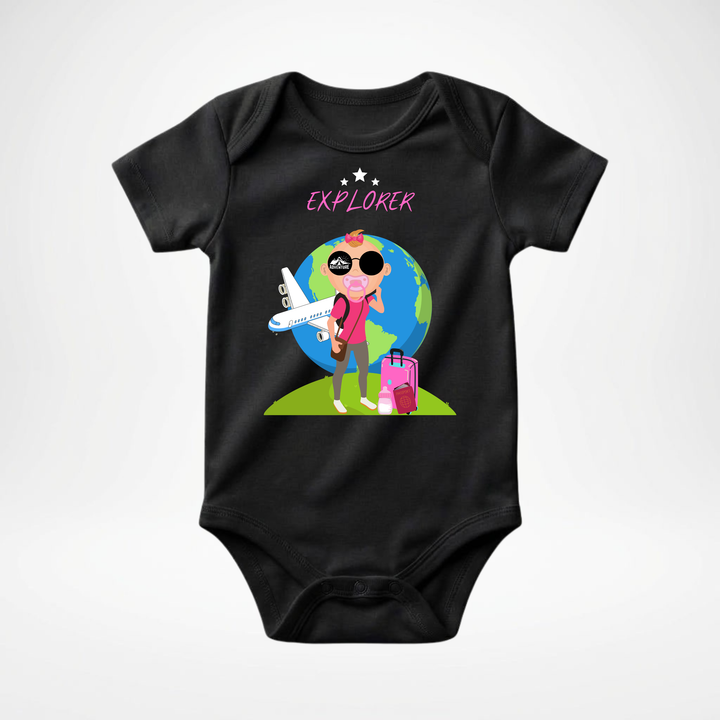 Schwarzer Baby Body kurzarm für Mädchen mit Explorer- Motiv, süßer Babybody aus Baumwolle mit Entdecker- Design von der Baby- &amp; Kleinkind- Brand TIMMY &amp; MIMMY