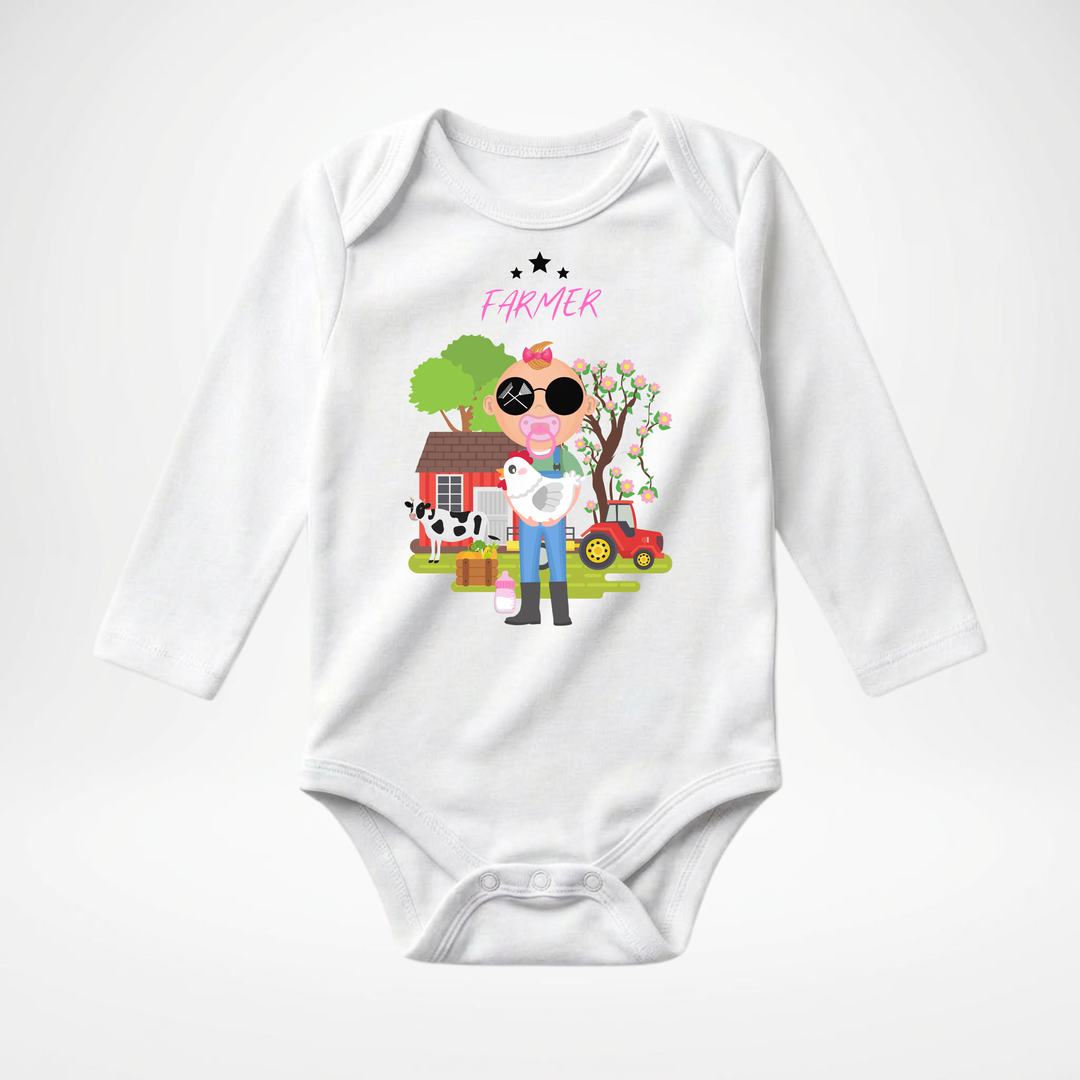 Weißer Baby Body langarm für kleine Mädchen mit Farmer Motiv, hochwertiger Babybody aus Baumwolle mit Bauernhof und Tier Design von TIMMY &amp; MIMMY