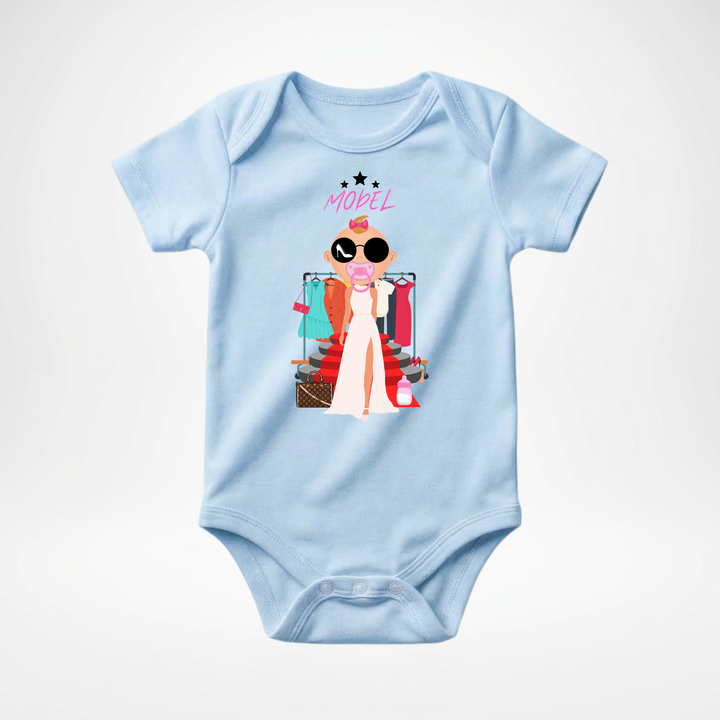 Hellblauer Baby Body kurzarm für Mädchen mit Model Motiv, stylischer Babybody aus Baumwolle mit Fashion- Design von der Baby-&amp; Kleinkind Brand TIMMY &amp; MIMMY