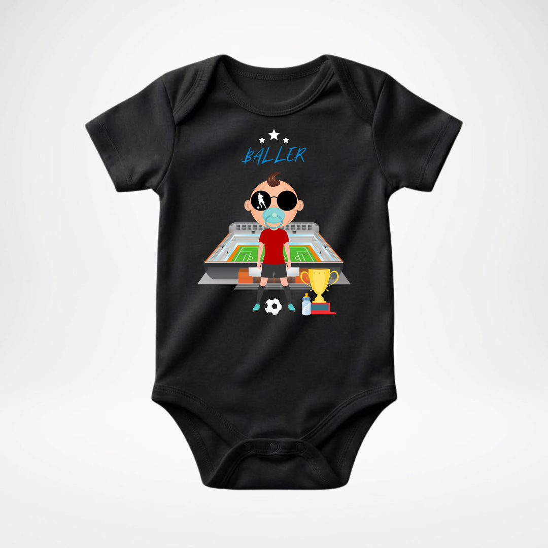 Schwarzer Baby Body kurzarm für Jungs mit Fußballer- Motiv, cooler Babybody aus Baumwolle mit Fußball- Design der Baby-&amp; Kleinkind- Marke TIMMY &amp; MIMMY