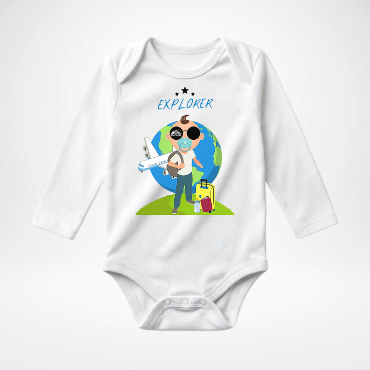 Weißer Baby Body langarm für Jungs mit Explorer- Motiv, hochwertiger Babybody aus Baumwolle mit Entdecker- Design von TIMMY &amp; MIMMY