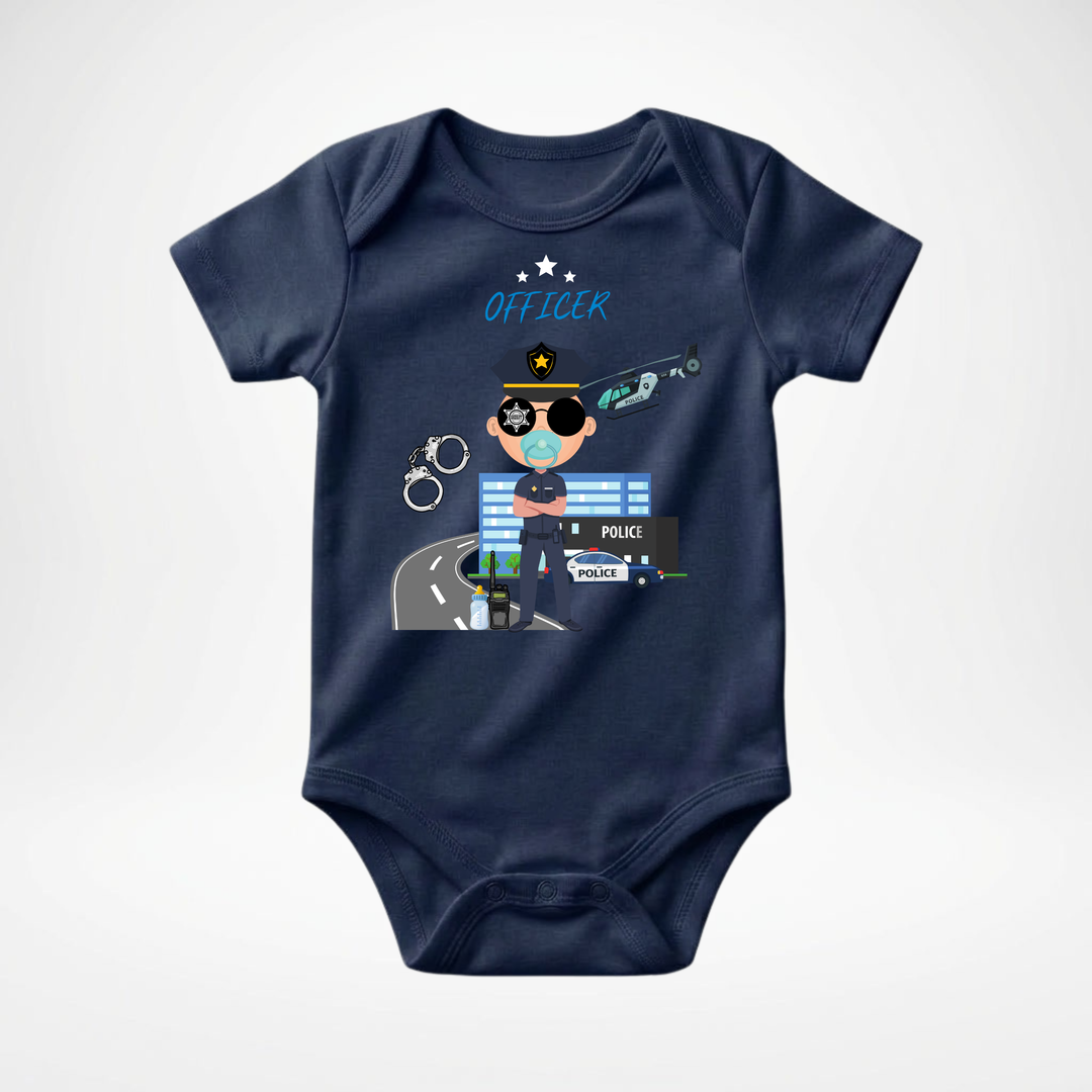 Navy blauer Baby Body kurzarm für Jungs mit Officer Motiv, cooler Babybody aus Baumwolle mit Polizei- Design der Baby-&amp; Kleinkind- Marke TIMMY &amp; MIMMY