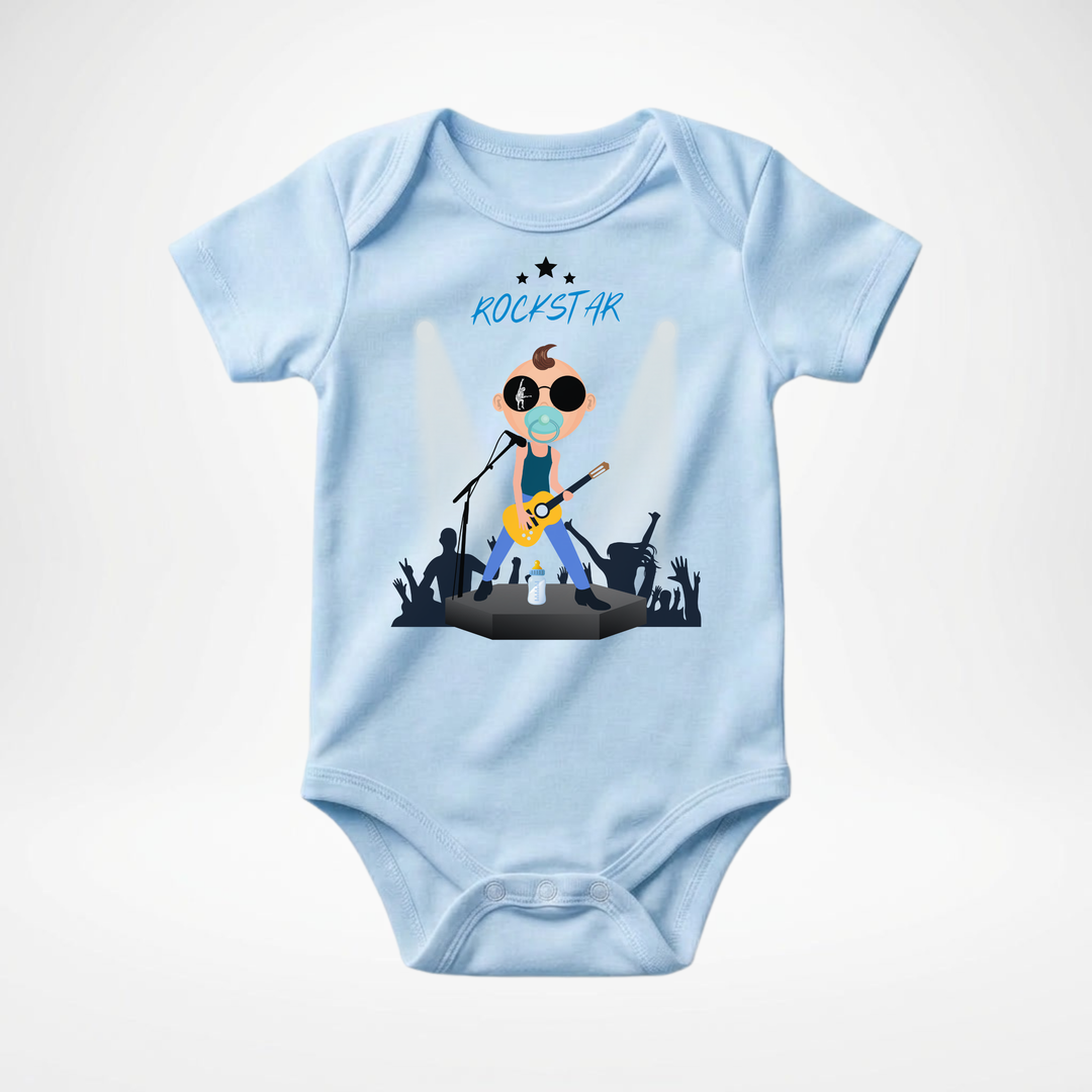 Hellblauer Baby Body kurzarm für Jungs mit Rock- Motiv, cooler Babybody aus Baumwolle mit Rock and Roll- Design der Baby-&amp; Kleinkind- Marke TIMMY &amp; MIMMY