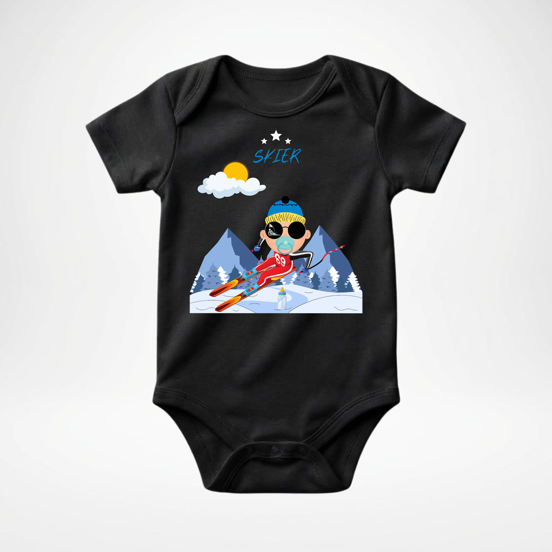 Schwarzer Baby Body kurzarm für Jungs mit Skifahrer Motiv, cooler Babybody aus Baumwolle mit Ski- Design der Baby-&amp; Kleinkind- Marke TIMMY &amp; MIMMY